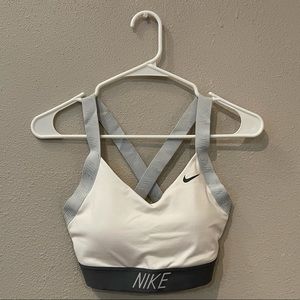 Nike Strappy Padded Sportsbra
